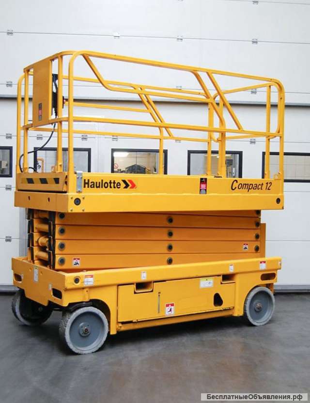 Аренда электрического самоходного ножничного подъемника Compact 12