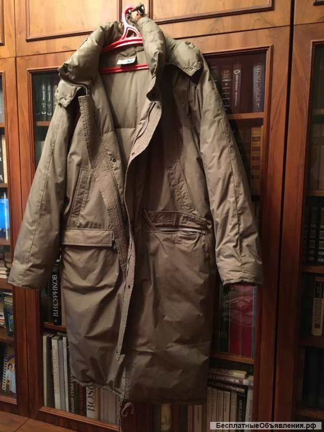 Пальто зимнее мужское на пуху размер 50, рост 5