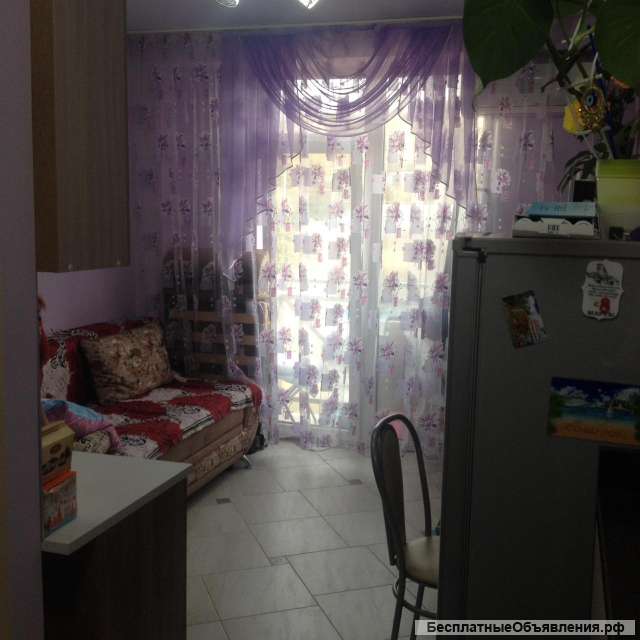 Свою собственность; студию