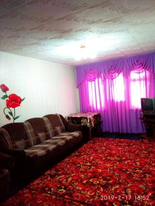 Сдаю светлую, уютную, 3-х комнатную квартиру 104 серии, в 6-мкр