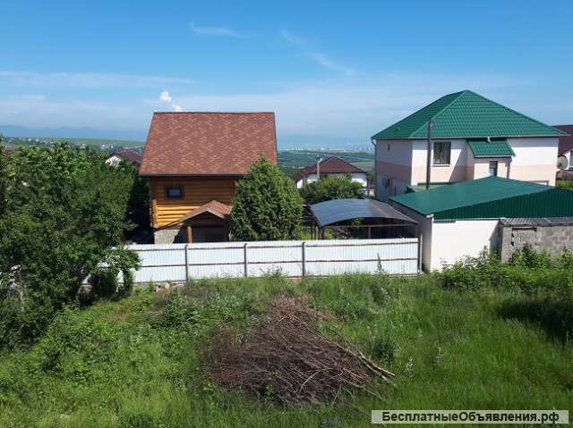 Дом по дороге в Широкую балку на участке 12 соток