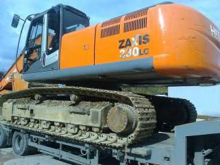 Разборка экскаватор Хитачи Hitachi JCB Komatsu запчасти бу