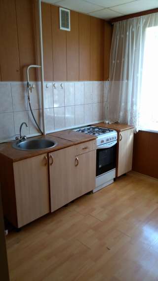 1-комнатную квартиру на ул. Краснодонцев, 21/3