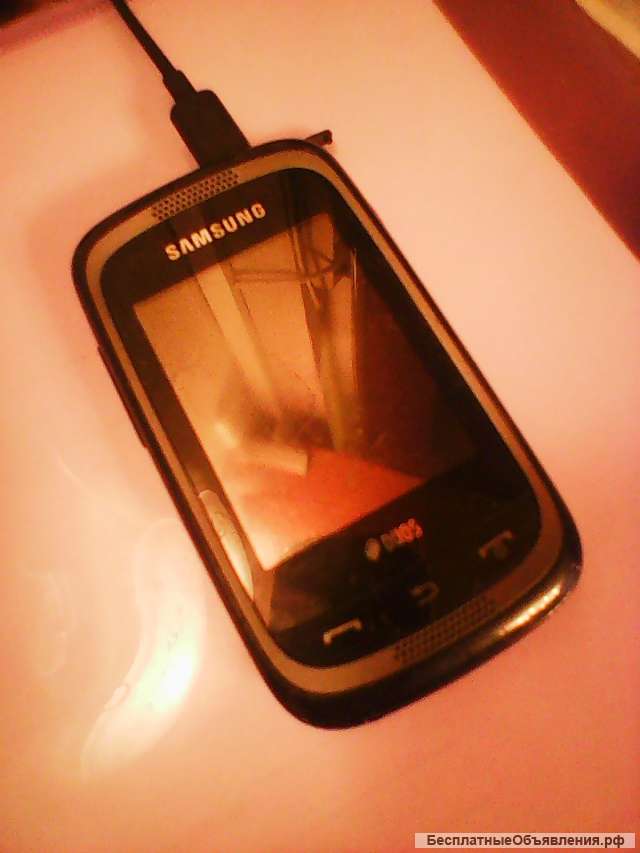 Мобильный телефон Samsung Champ Neo Duos C3262