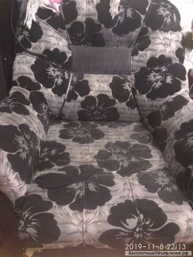 Диван и кресло-кровать