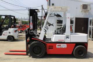 Вилочный погрузчик Nissan RGH02A28