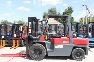Вилочный погрузчик Nissan WFD03A40