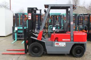 Вилочный погрузчик Nissan YJ02M25 2