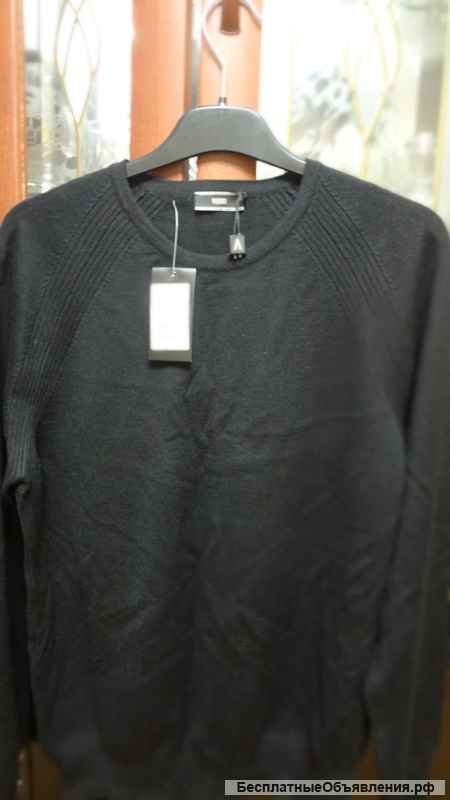 Фирменные новые джемпера