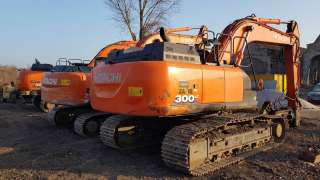 Экскаватор хитачи hitachi jcb komatsu разборка в наличии Б/у запчасти и новые