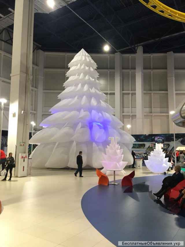 Символи Нового року надувні конструкції українського виробника