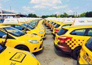 Водитель Яндекс Такси