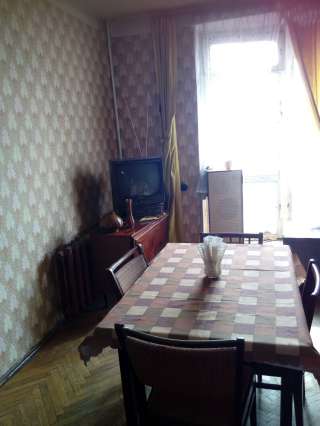 Комната 17 м2. Рассмотрим всех