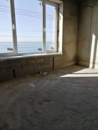 Здание на первой береговой