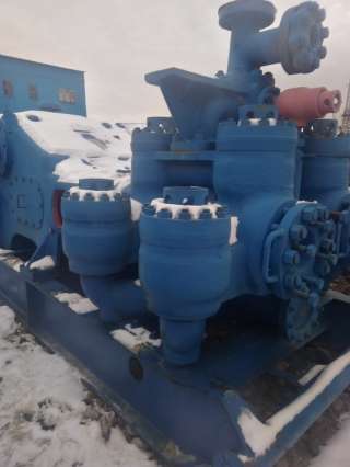 Буровой насос УНБ-600