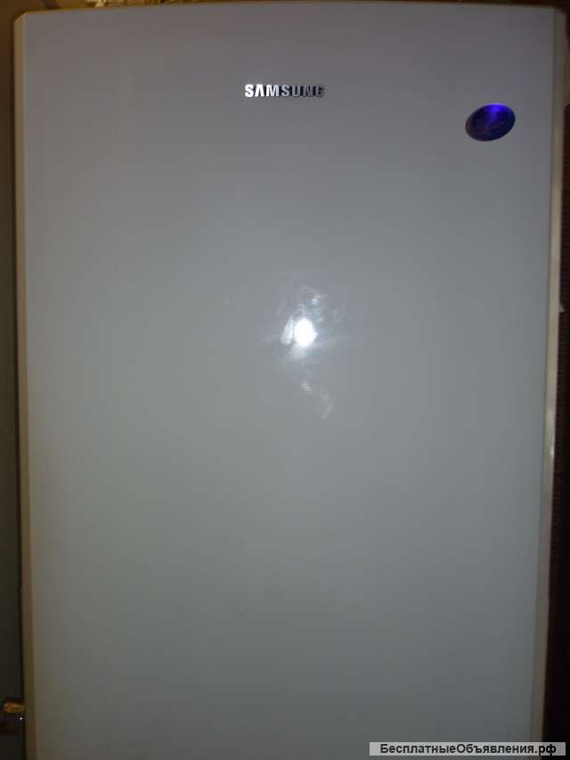 Холодильник с морозильной камерой SAMSUNG
