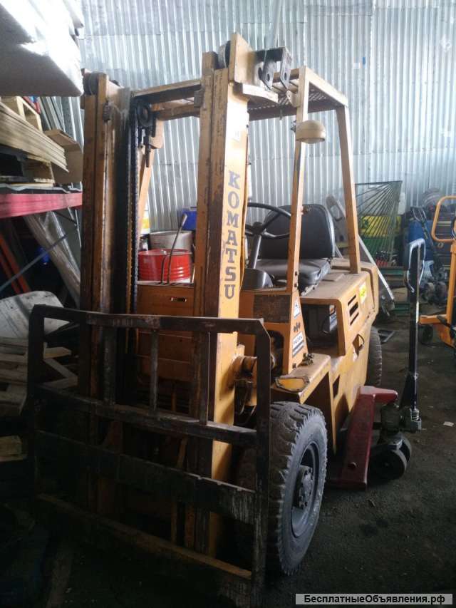 Вилочный погрузчик б/у Komatsu FG20L-7