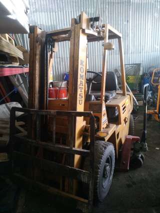Вилочный погрузчик б/у Komatsu FG20L-7