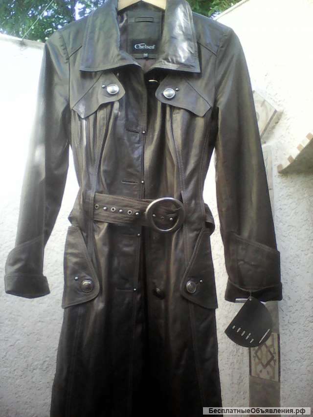 Новое кожаное пальто