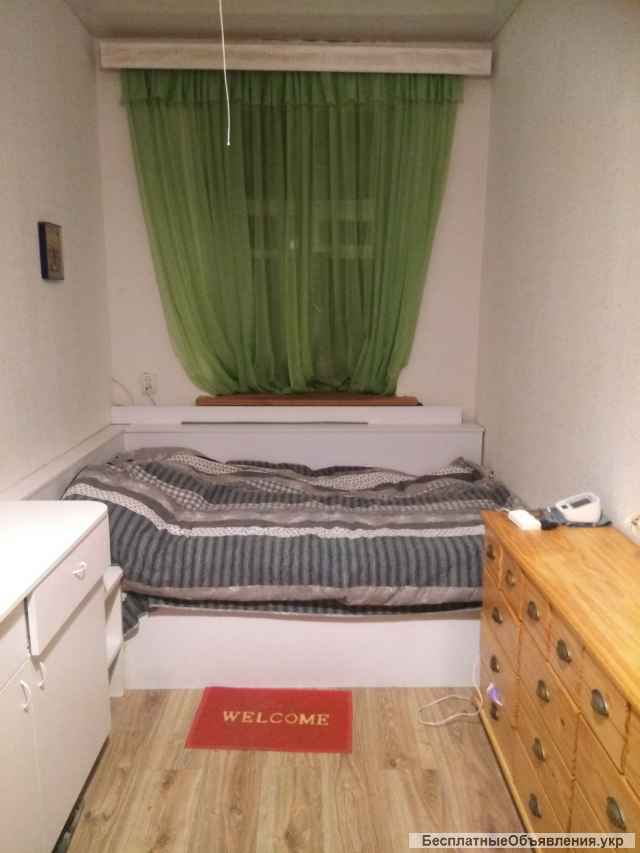 Подольский р-н Подол. Продам трехкомнатную кв-ру. ул. Притисско-Никольская 2.