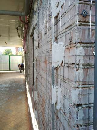 Штукатурка фасадов по маякам