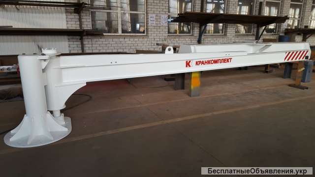 Кран настенный