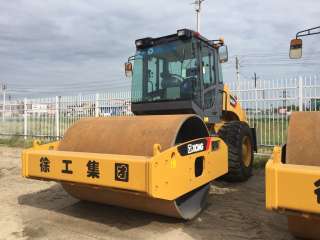 Дорожный каток XCMG XS143J