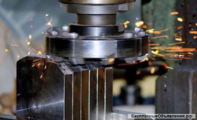 Выполняем токарные и фрезерные работы