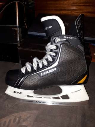 Хоккейные коньки Bauer Supreme Pro. Новые, професс