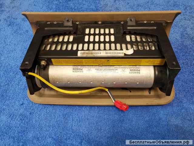 BTR7690SUC Подушка безопасности в торпеду для автомобилей Land Rover Discovery1 бежевая оригинальная