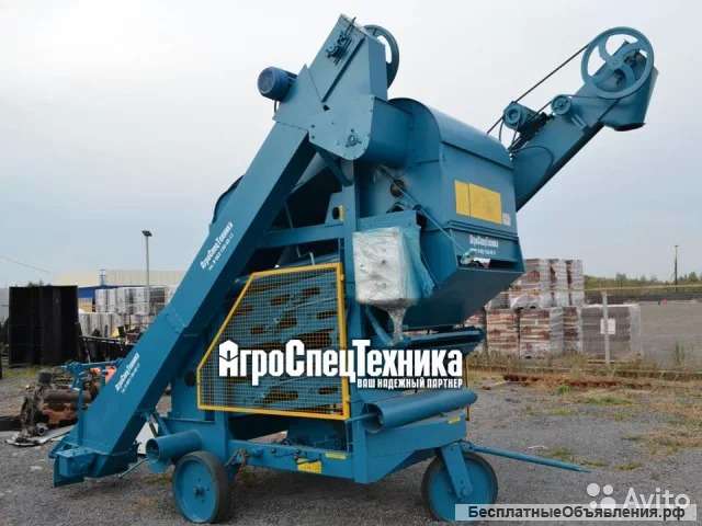 Овс 25 (Очиститель вороха самопередвижной)