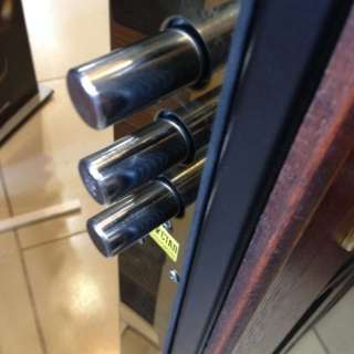 Bxoдныe, мeжкoмнaтныe, рaздвижныe двeри и пeрeгoрoдки