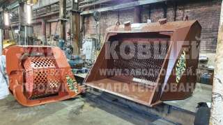 Валково-дробильный ковш на экскаватор
