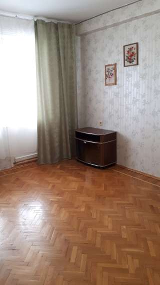 Сдаю 1 комнатную квартиру