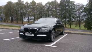 Аренда авто с водителем в Минске. BMW 7