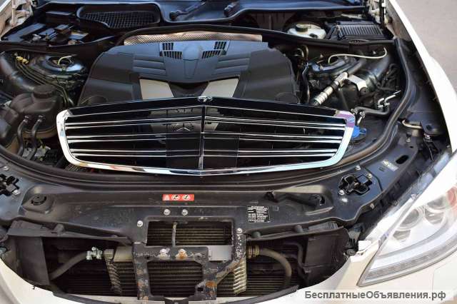 Решетка радиатора 63 65 AMG на Mercedes S-class W 221