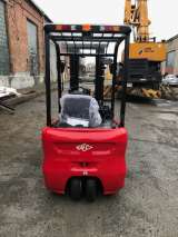 Трехопорный электропогрузчик HC CPDS15-AC3 г/п 1500