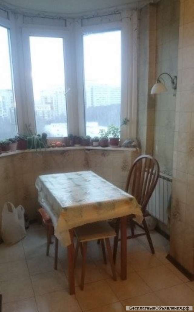 Сдам комнату в 3комнатной квартире