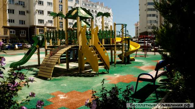 Свою 2 комн. квартиру в Севастополе у моря.