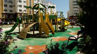 Свою 2 комн. квартиру в Севастополе у моря.