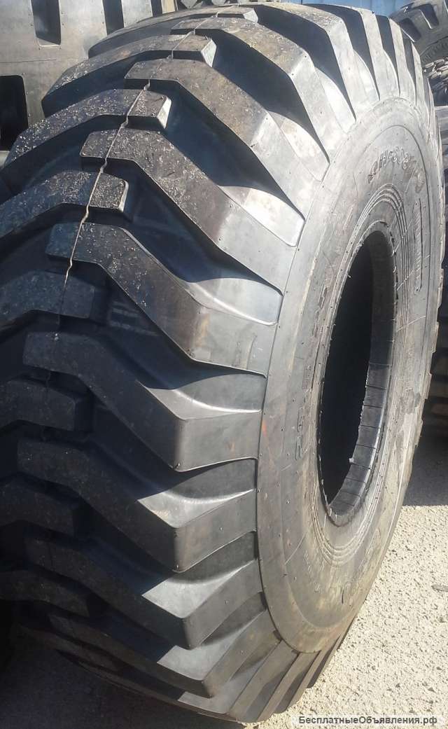 20-ти слойные шины 23.5-25 (протектор клюшка) на погрузчик