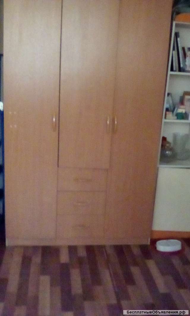 Шкаф для одежды