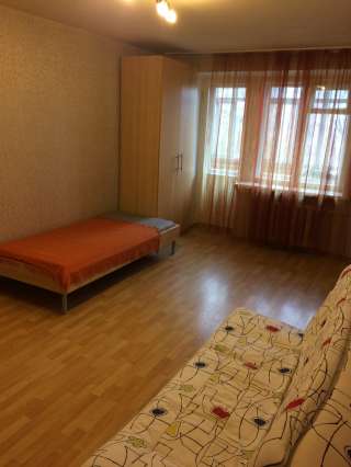 1-к квартира в центре на Папанина