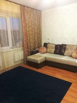 Академика Киренского, 62