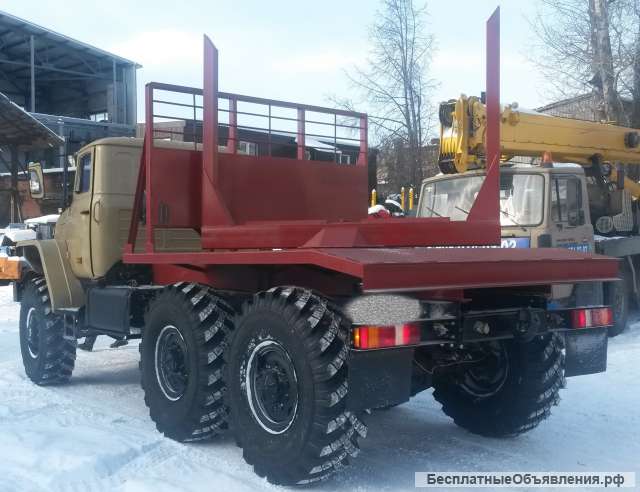 А/м Урал Лесовозный тягач. 3513.