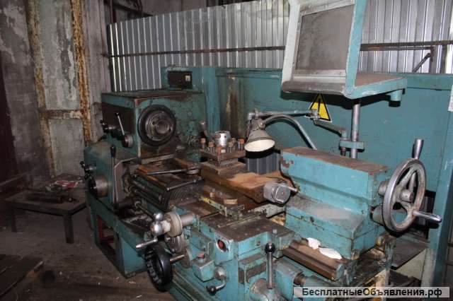 Токарно винторезный 1К625Д