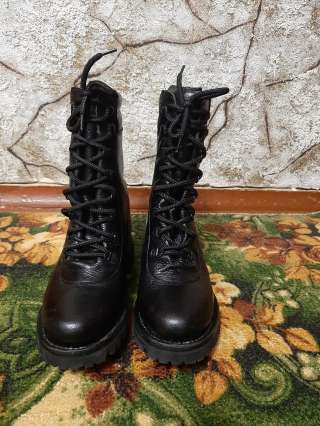 Берцы (новые 39)