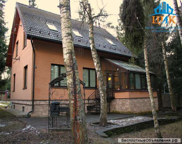 Уникальный и шикарный частный дом в окружении векового леса