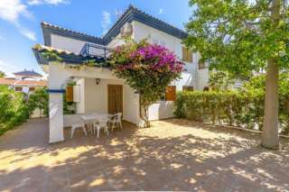 Недвижимость в Испании, Таунхаус рядом с пляжем в Миль Пальмерас, Коста Бланка, Испания