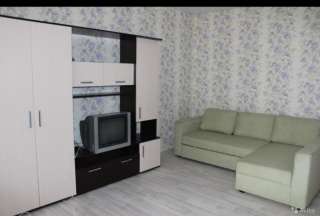 Сдаю 1ком. квартиру на длительный срок 40кв.м. 10/17 ЖК Панарама